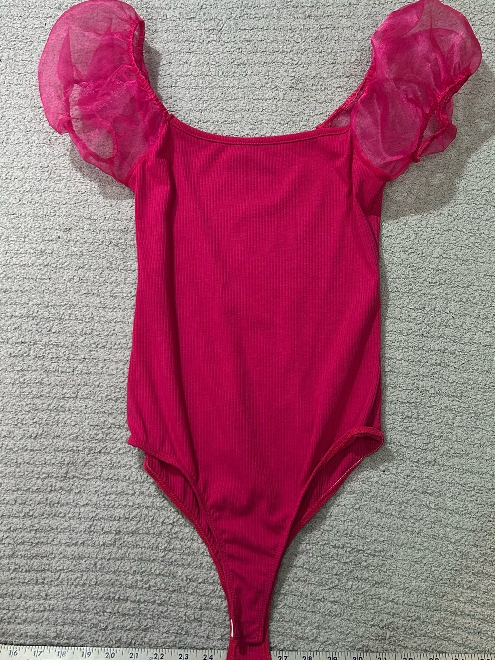 Altar'd‎ State Fuchsia Tulle Puff-Sleeve Ribbed Bodysuit Sz Small